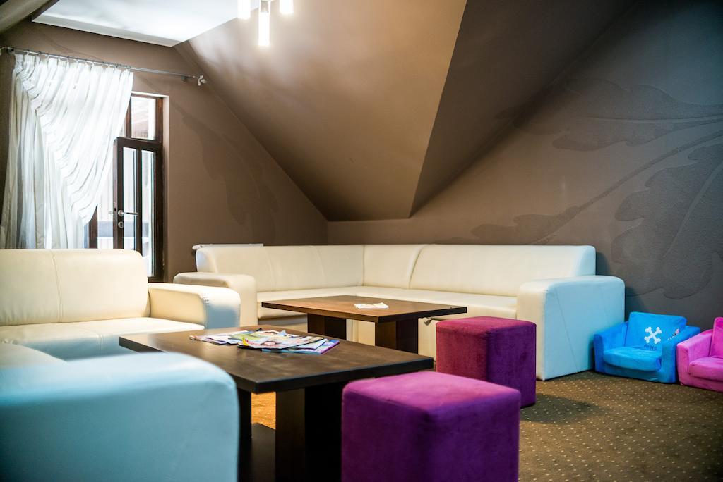 Hotel Fuerdohaz Nyíregyháza Zewnętrze zdjęcie